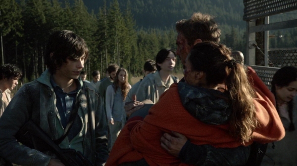 The 100 Season Two Episode Sixteen Blood Must Have Part Two-343
