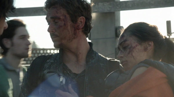 The 100 Season Two Episode Sixteen Blood Must Have Part Two-340
