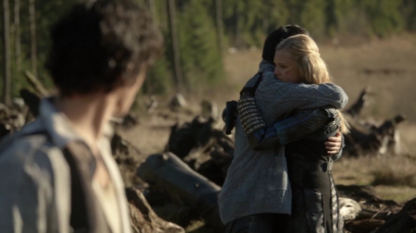 The 100 Season Two Episode Sixteen Blood Must Have Part Two-325
