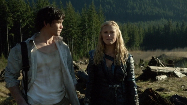 The 100 Season Two Episode Sixteen Blood Must Have Part Two-310
