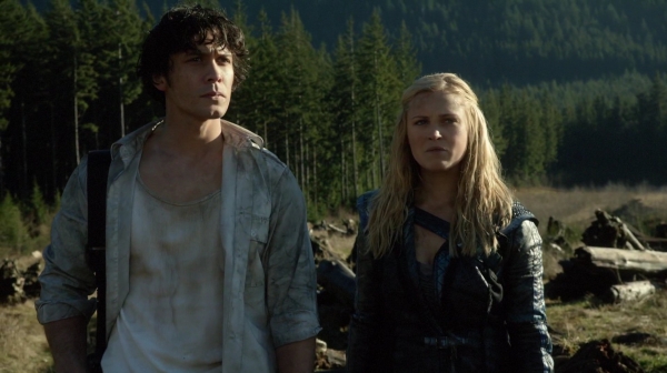 The 100 Season Two Episode Sixteen Blood Must Have Part Two-308
