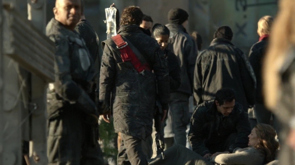 The 100 Season Two Episode Sixteen Blood Must Have Part Two-263
