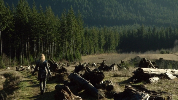 The 100 Season Two Episode Sixteen Blood Must Have Part Two-218
