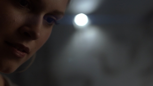 The 100 Season One Episode One Pilot Captures-2613
