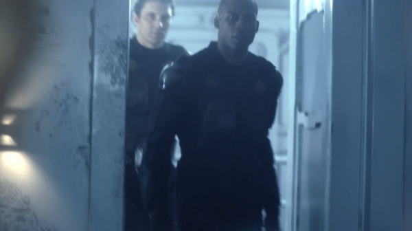 The 100 Season One Episode One Pilot Captures-2558
