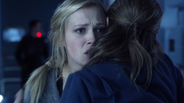 The 100 Season One Episode One Pilot Captures-2521
