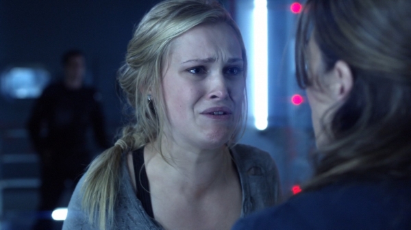 The 100 Season One Episode One Pilot Captures-2517
