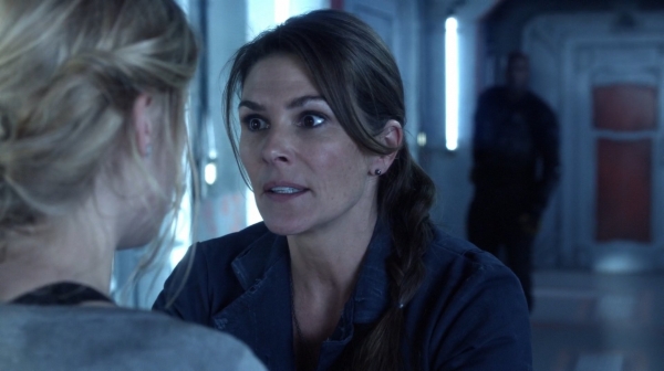 The 100 Season One Episode One Pilot Captures-2512
