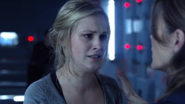 The 100 Season One Episode One Pilot Captures-2509
