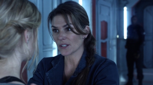 The 100 Season One Episode One Pilot Captures-2503
