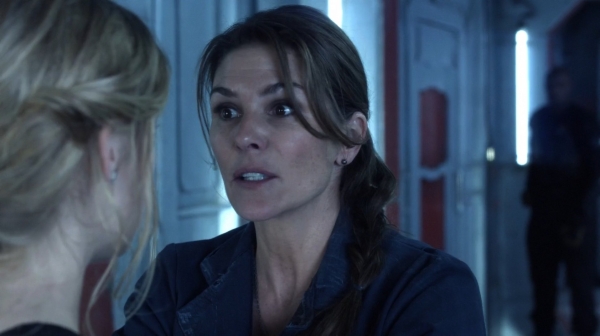 The 100 Season One Episode One Pilot Captures-2496
