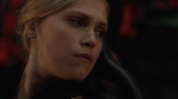 The 100 Season One Episode One Pilot Captures-2463
