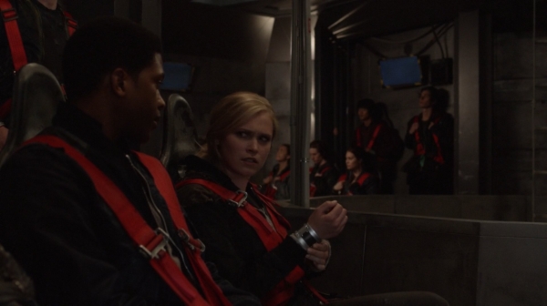 The 100 Season One Episode One Pilot Captures-2455
