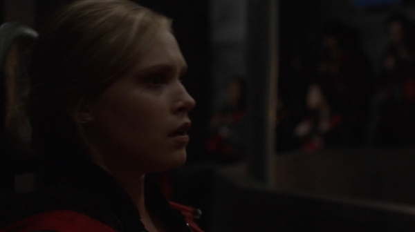 The 100 Season One Episode One Pilot Captures-2443
