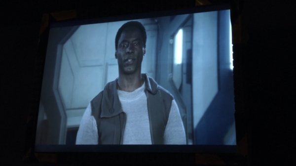 The 100 Season One Episode One Pilot Captures-2430
