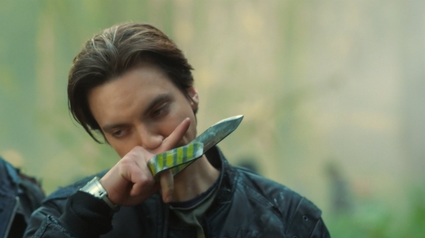 The 100 Season One Episode One Pilot Captures-1428

