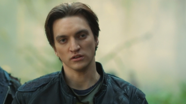 The 100 Season One Episode One Pilot Captures-1422
