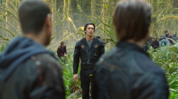 The 100 Season One Episode One Pilot Captures-1411
