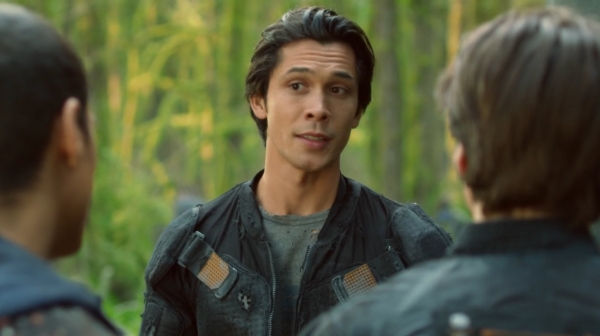 The 100 Season One Episode One Pilot Captures-1381
