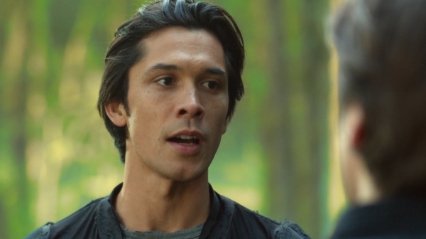 The 100 Season One Episode One Pilot Captures-1370
