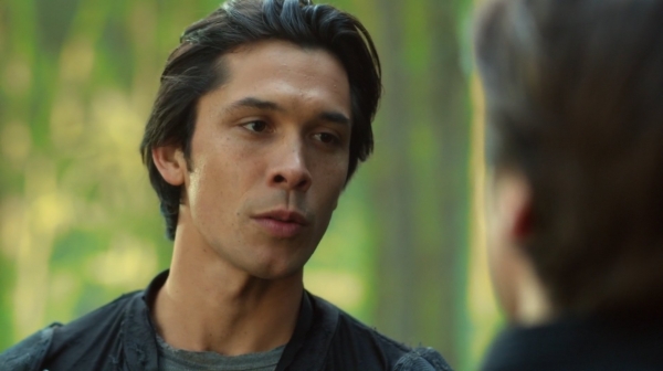 The 100 Season One Episode One Pilot Captures-1352
