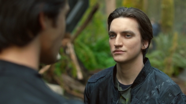 The 100 Season One Episode One Pilot Captures-1345
