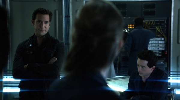 The 100 Season One Episode One Pilot Captures-1304
