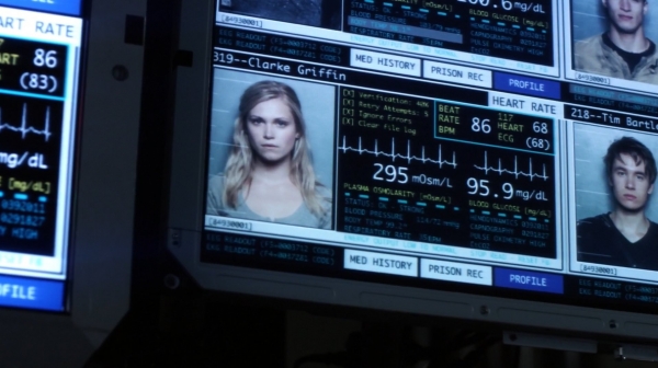 The 100 Season One Episode One Pilot Captures-1277
