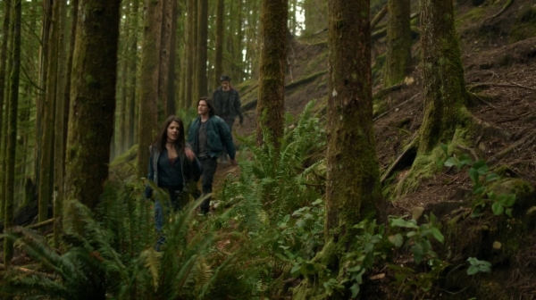 The 100 Season One Episode One Pilot Captures-1262

