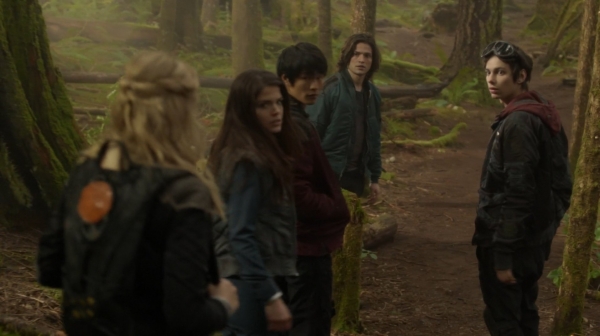 The 100 Season One Episode One Pilot Captures-1252
