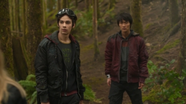 The 100 Season One Episode One Pilot Captures-1249
