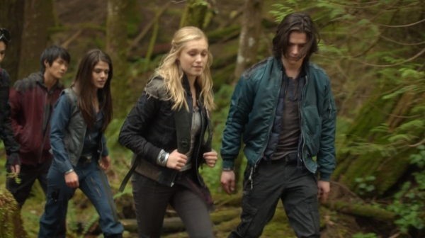 The 100 Season One Episode One Pilot Captures-1243
