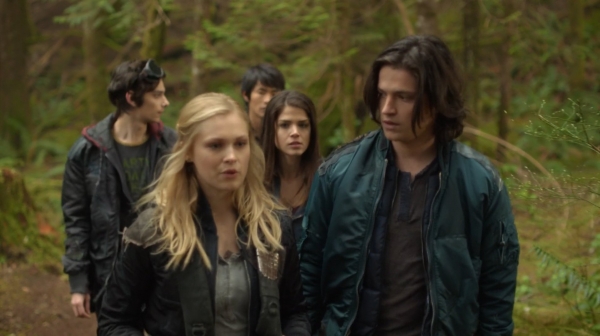The 100 Season One Episode One Pilot Captures-1241
