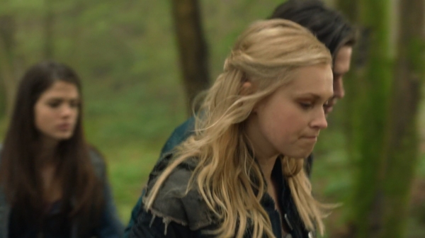 The 100 Season One Episode One Pilot Captures-1236
