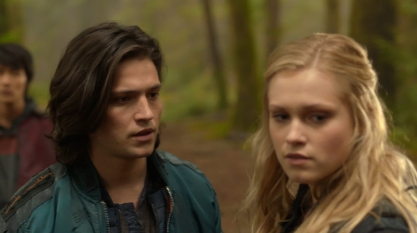 The 100 Season One Episode One Pilot Captures-1230

