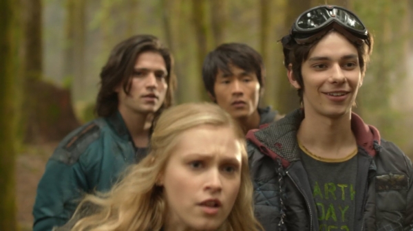 The 100 Season One Episode One Pilot Captures-1199
