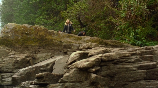 The 100 Season One Episode One Pilot Captures-1190

