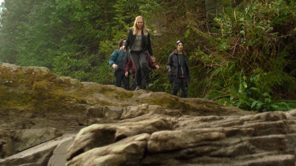 The 100 Season One Episode One Pilot Captures-1188
