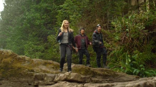 The 100 Season One Episode One Pilot Captures-1187
