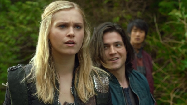 The 100 Season One Episode One Pilot Captures-1174
