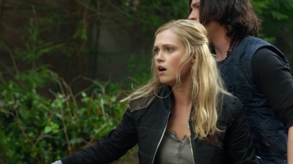 The 100 Season One Episode One Pilot Captures-1102
