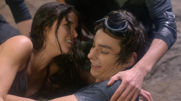 The 100 Season One Episode One Pilot Captures-1073
