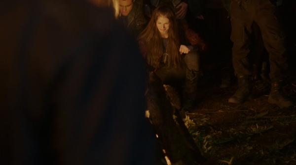 The 100 Season One Episode One Pilot Captures-1043
