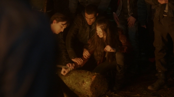 The 100 Season One Episode One Pilot Captures-1038
