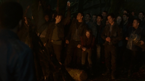 The 100 Season One Episode One Pilot Captures-1033
