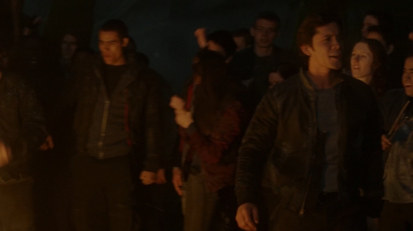 The 100 Season One Episode One Pilot Captures-1030
