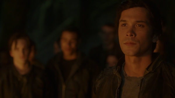 The 100 Season One Episode One Pilot Captures-1020
