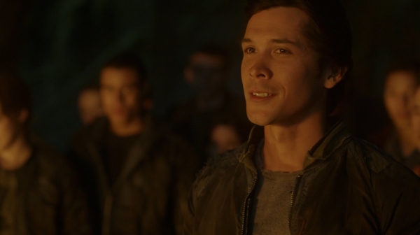 The 100 Season One Episode One Pilot Captures-1008
