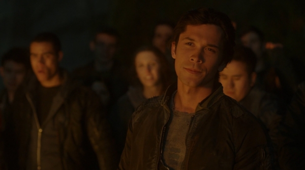 The 100 Season One Episode One Pilot Captures-1000
