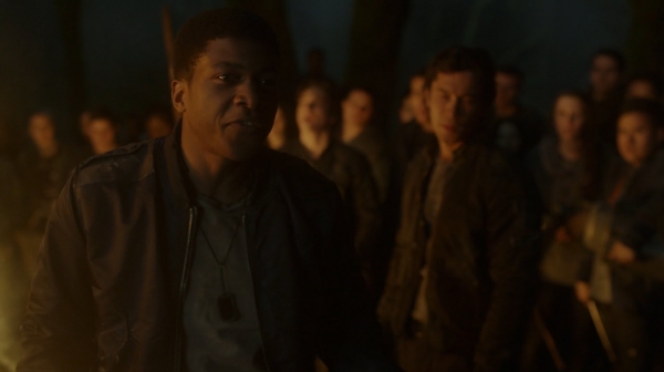 The 100 Season One Episode One Pilot Captures-991
